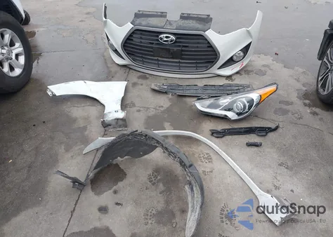 2016 Hyundai Veloster Turbo from USA, damaged, VIN KMHTC6AE4GU294163